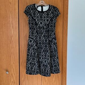Alfani Petite A-Line Scuba fabric dress. Size 2P. Black with geometric pattern.